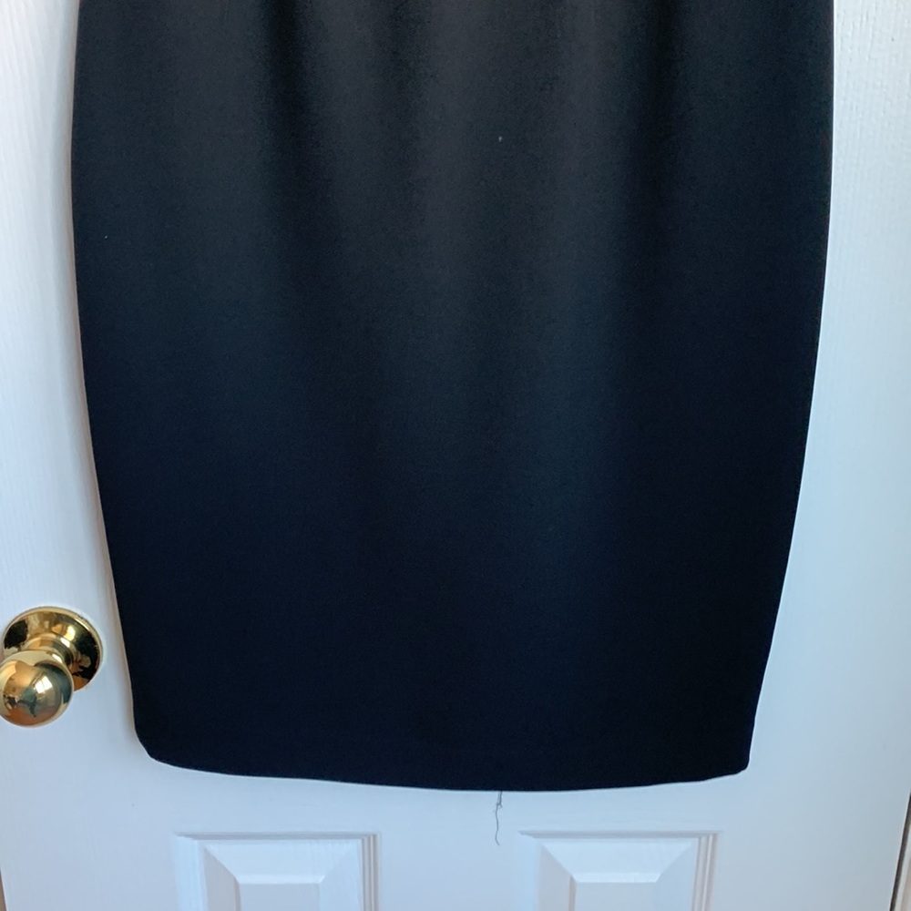 Femme de Carriere Black Sleeveless Shift Dress NWT - Picture 5 of 8